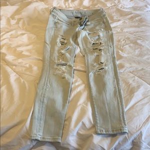 Store: American Eagle